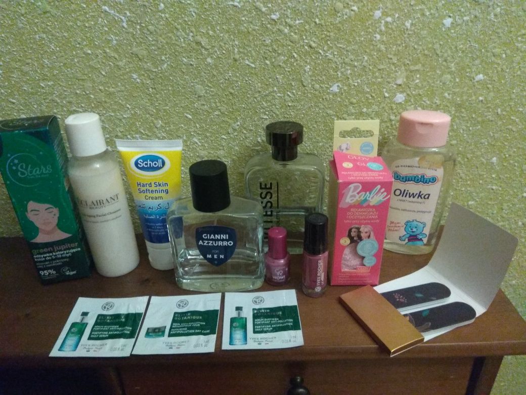 Kremy, żele, perfumy Różne kosmetyki