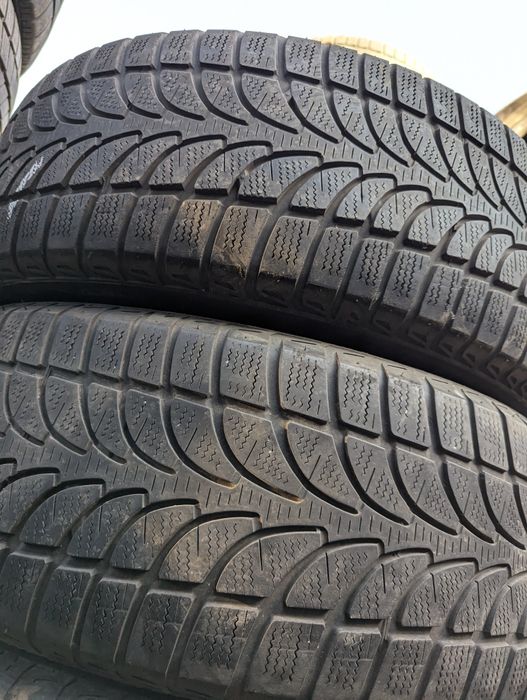 235/60R18 Bridgestone