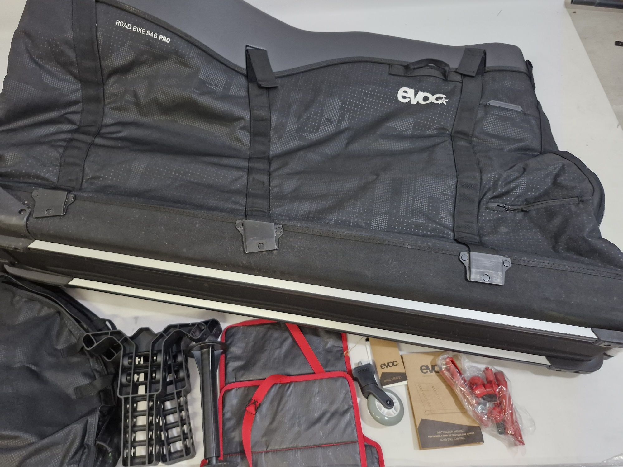 EVOC ROAD BIKE BAG PRO torba transportowa na rower Outlet