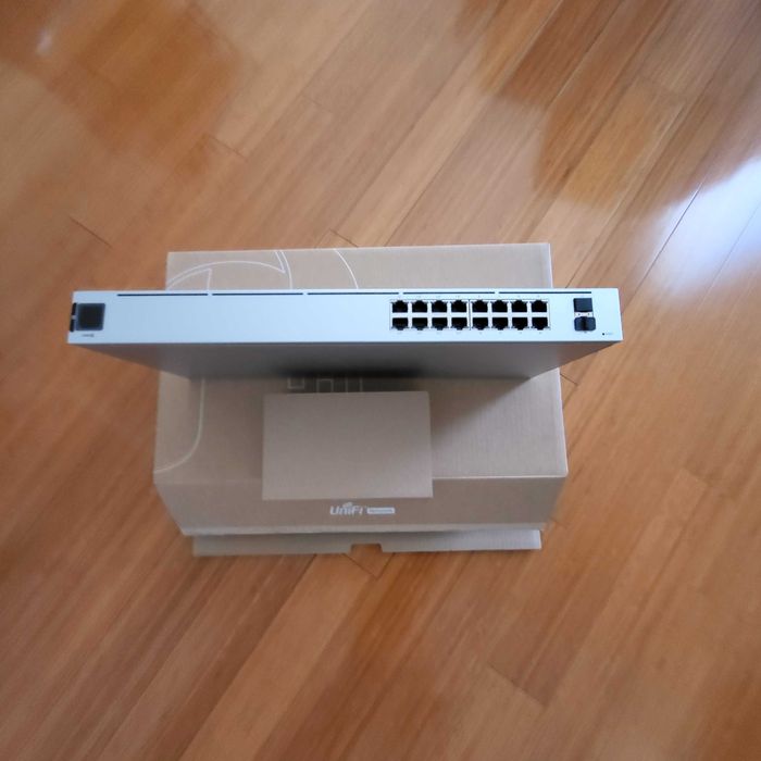 Ubiquiti Unifi Switch 16 PoE