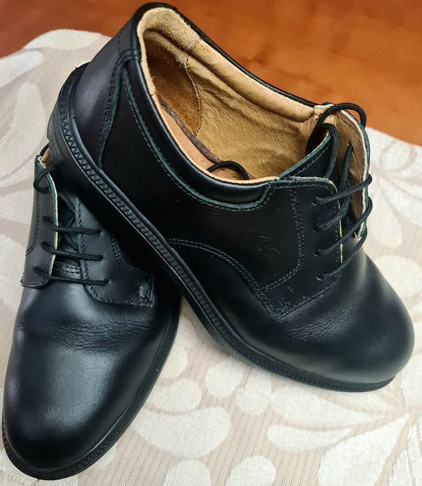 Sapatos de proteção - Biqueira de aço - NOVOS