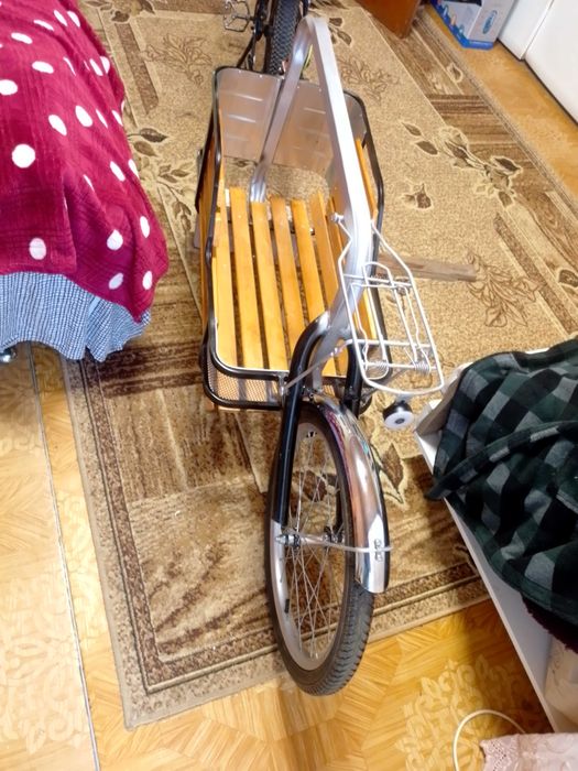 Прицеп для велосипеда.