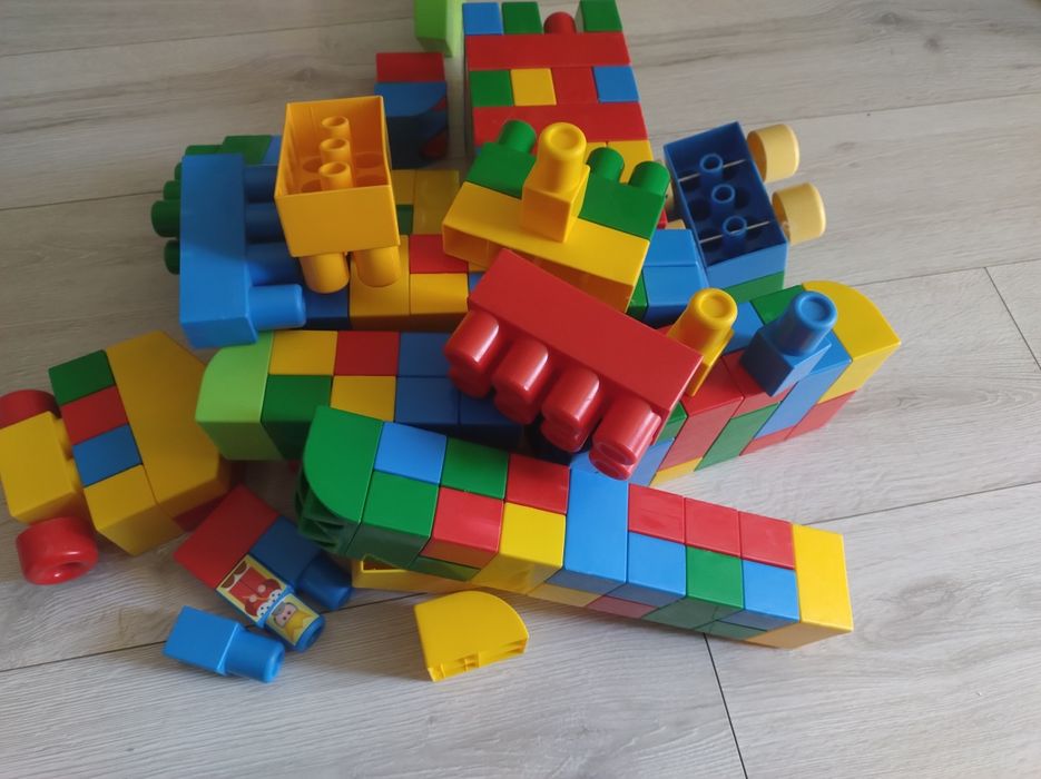 Klocki wader około 150szt.