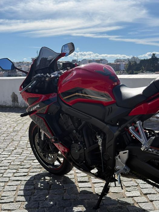 CBR 650 R 2023 35KW (Deslimitada na marca) 3 anos de garantia