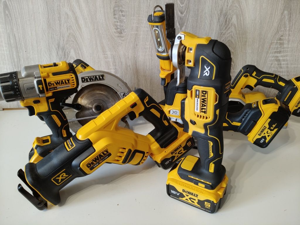 Duzy zestaw akumulatorowy Dewalt XR 7x18v pila lisica multimaster wkrę