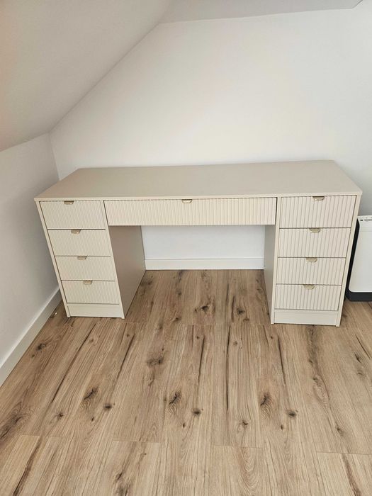 Nowoczesne biurko i toaletka Tireno Bis 150 cm
