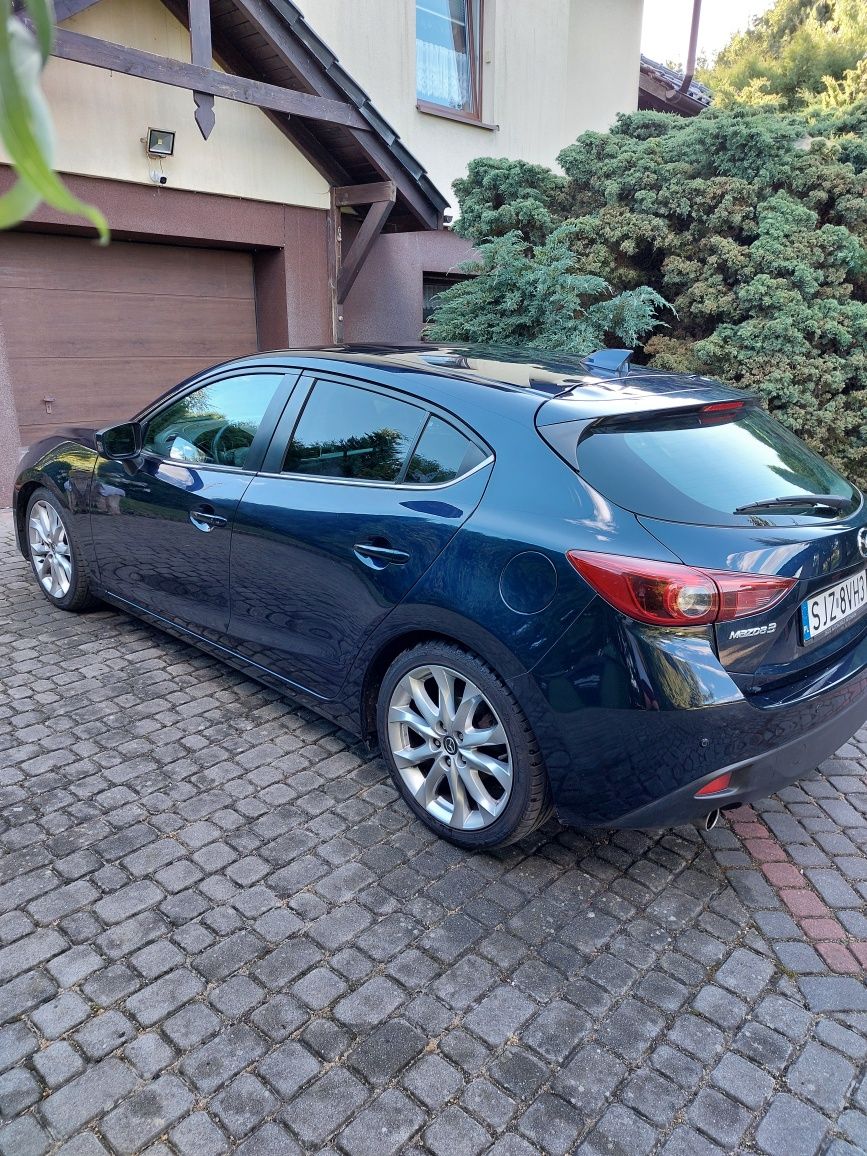 Mazda 3 skyactive 2.0