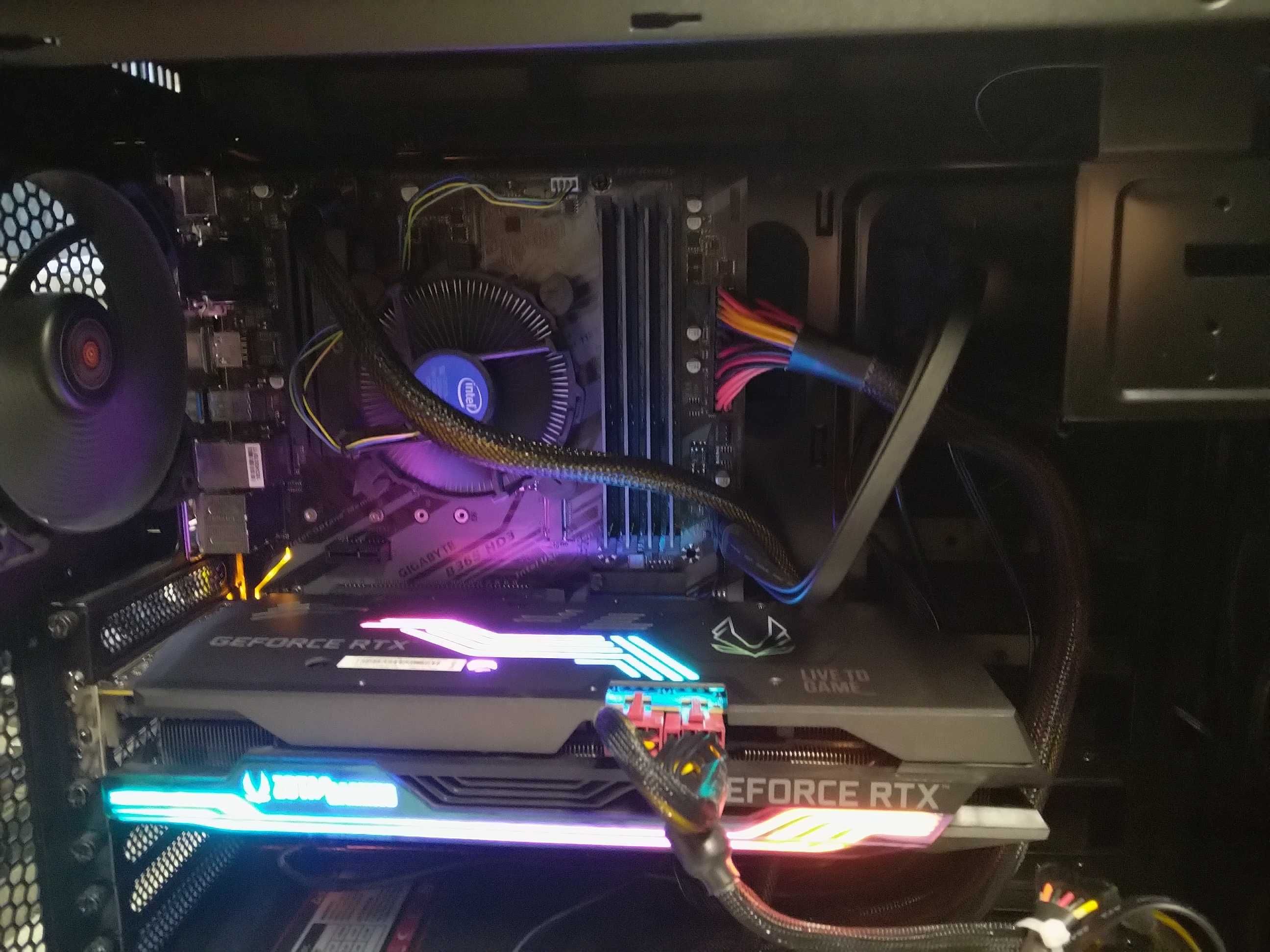 Komputer gamingowy z RTX 3080 16GB RAM RGB