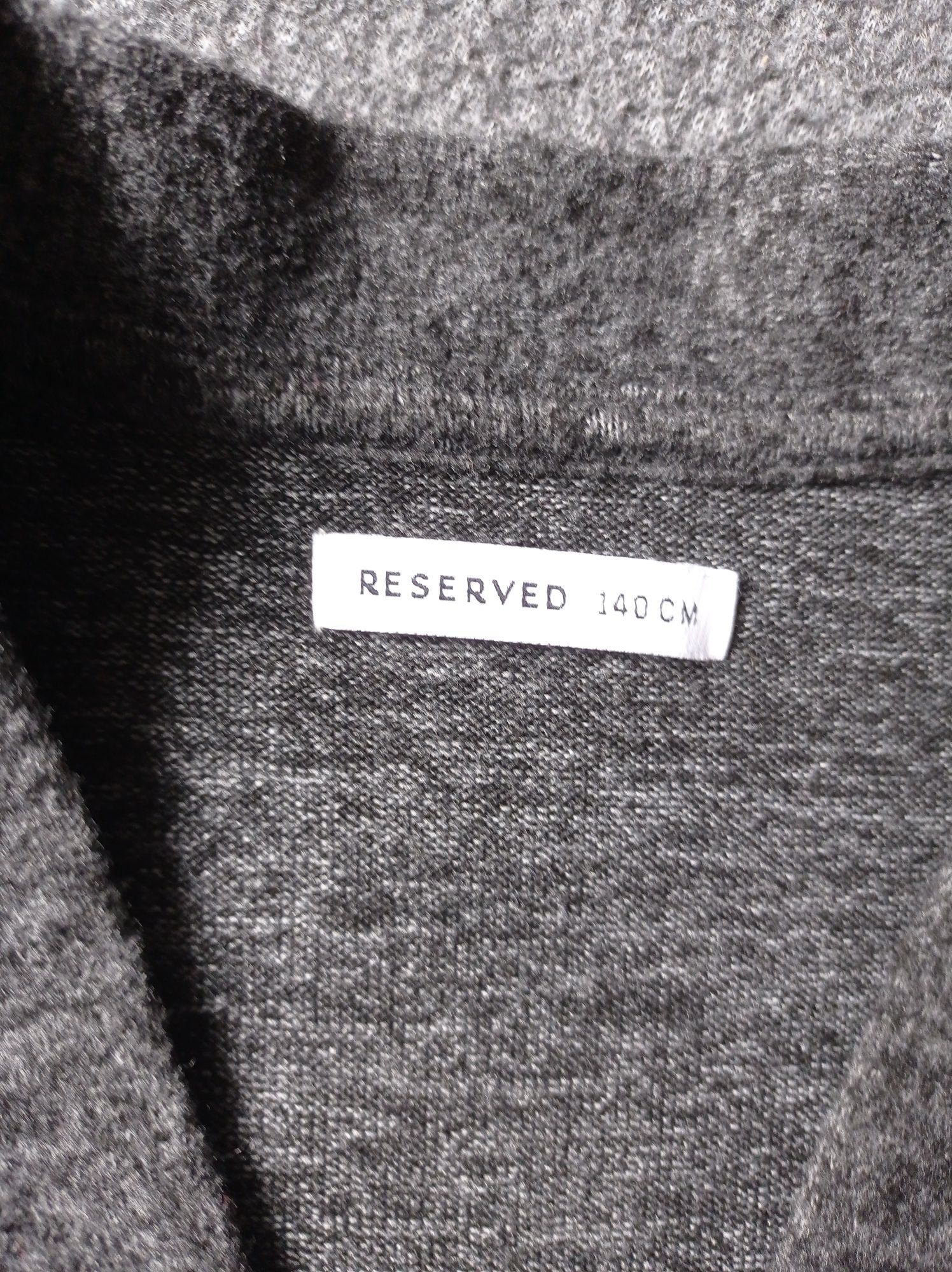 Sweter Reserved rozmiar 140