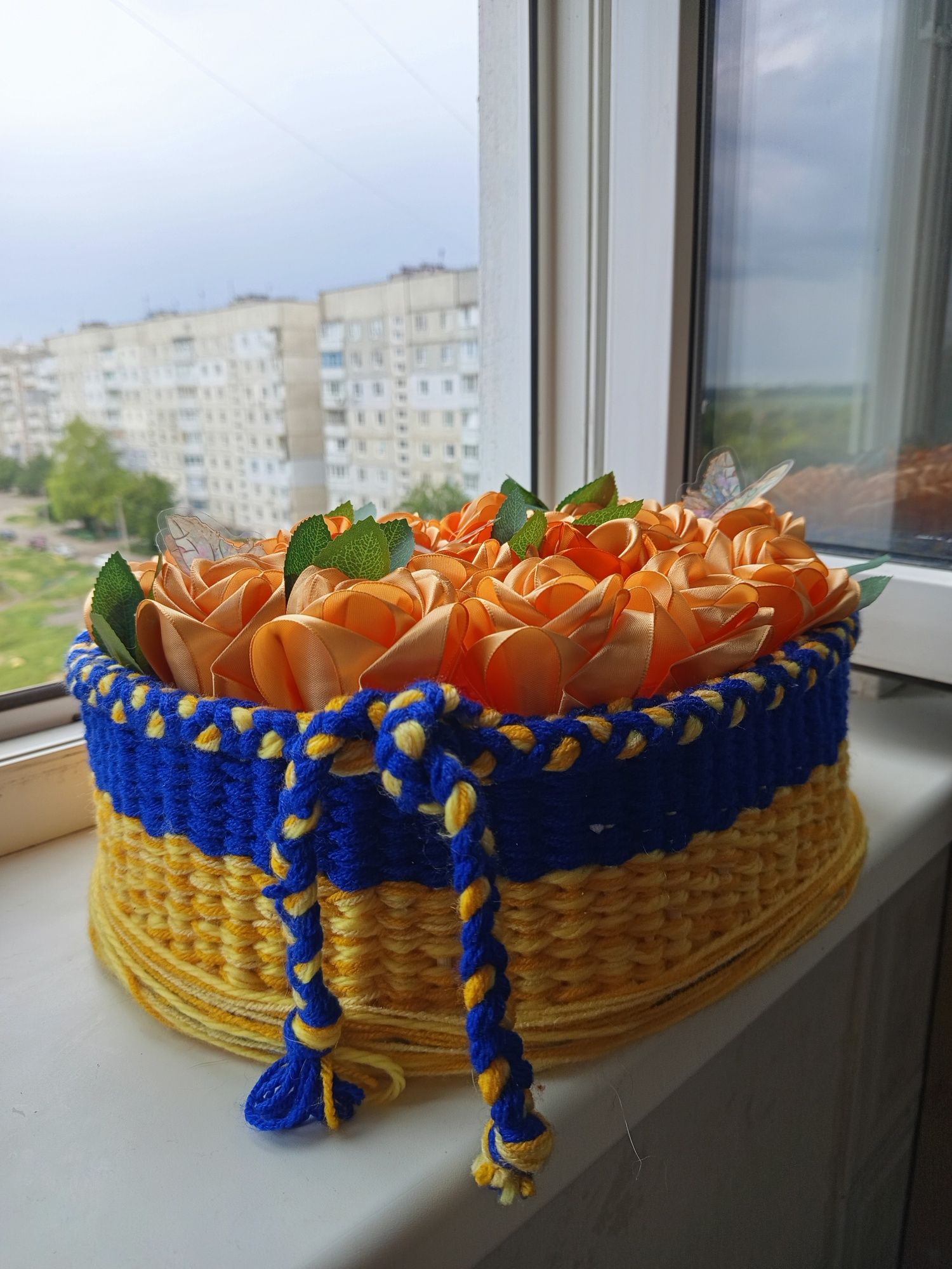 Букет из атласной ленты