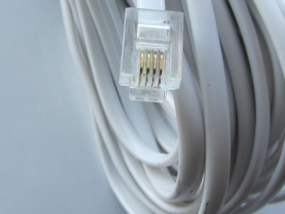 Kabel telefoniczny połączeniowy 4 żyłowy 6P4c (RJ11) 7m z PRL-u