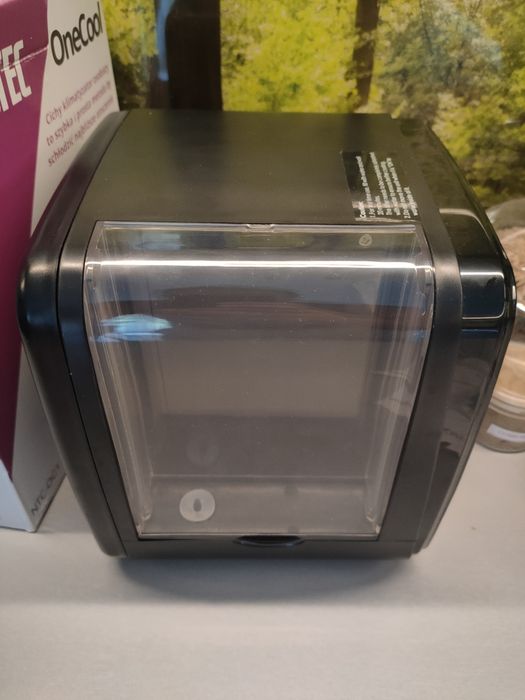 Klimator NeoTec OneCool z pojemnikiem na lód - idealny na gorące dni!