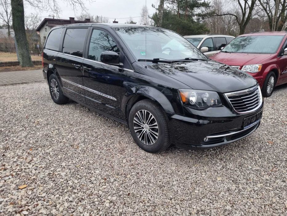 Chrysler Town & Country Town Country S, full opcja, zadbany