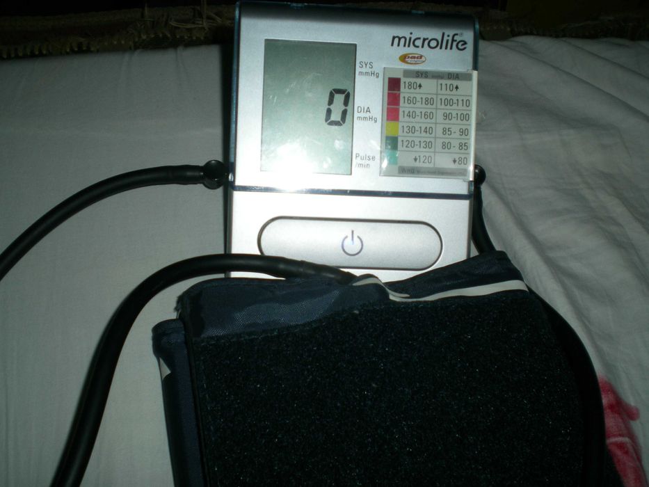 Тонометр Microlife BP A80