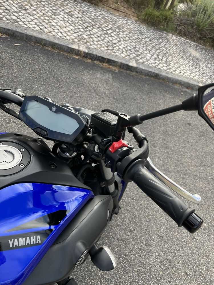 Yamaha MT-07 Akrapovic