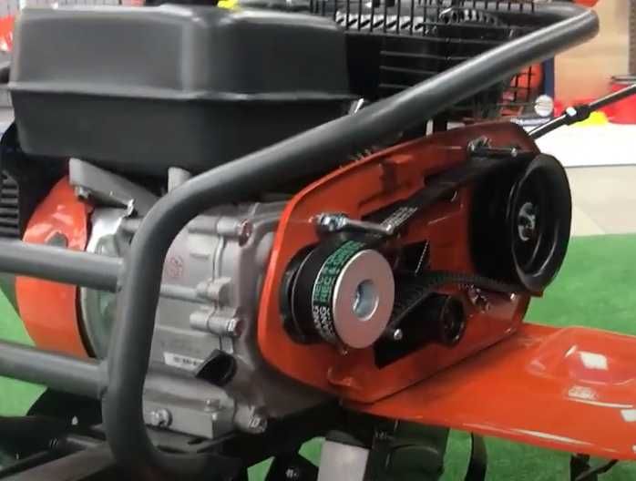 Культиватор мотоблок мотокультиватор Husqvarna TF 230 3,45 кВт/4.5 к.с