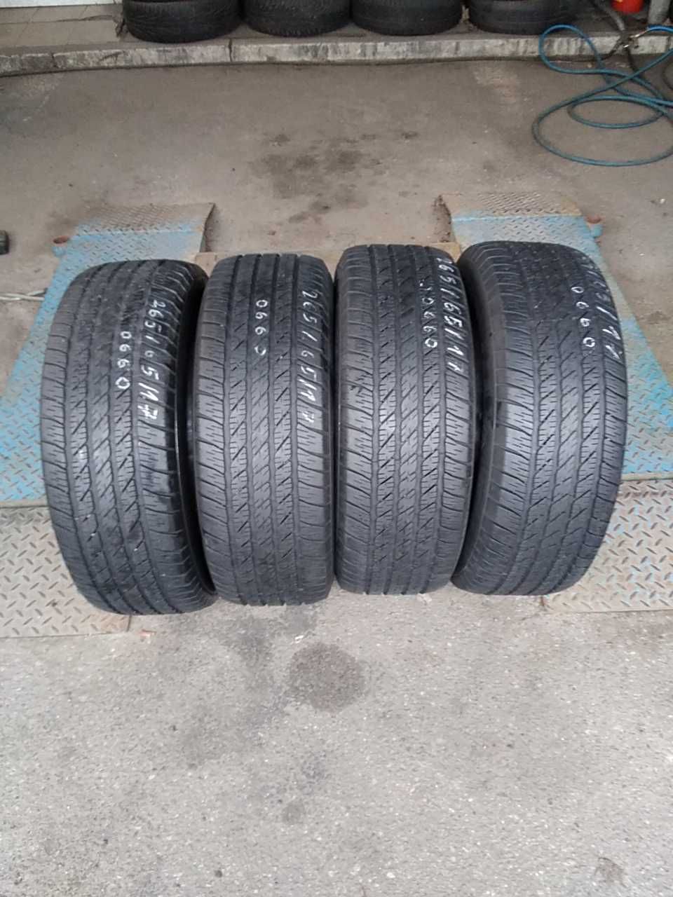 265/65/17 Michelin CrossTerrain 110S  7mm