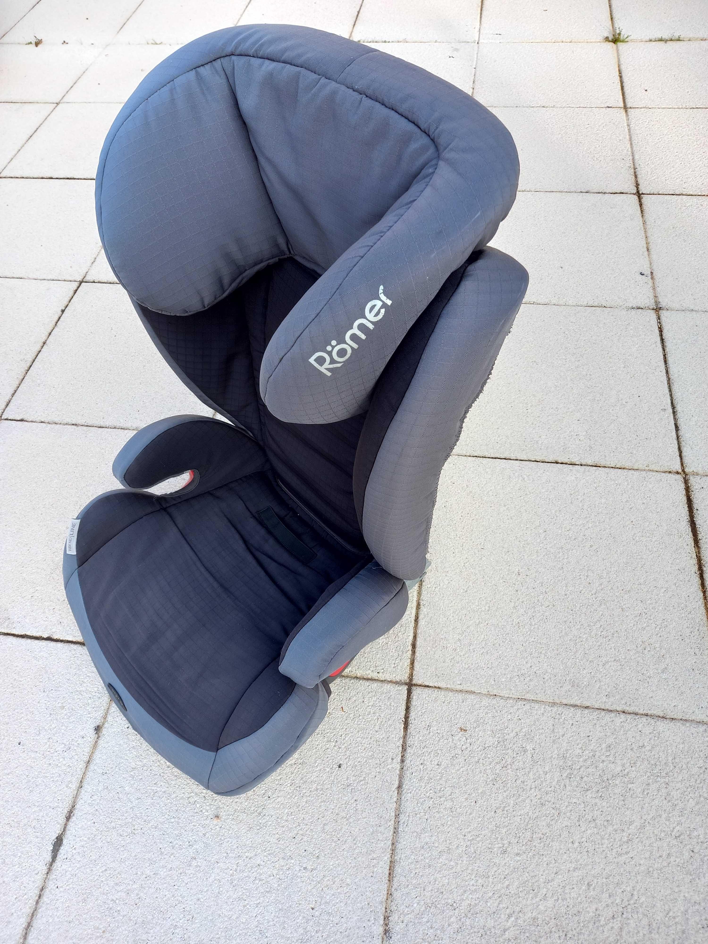 Romër - Cadeira auto para criança 15-36 kg