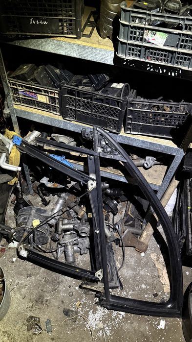 Стеклоподьемник Audi A4 B6/B7 Левый 8E0 837 461A