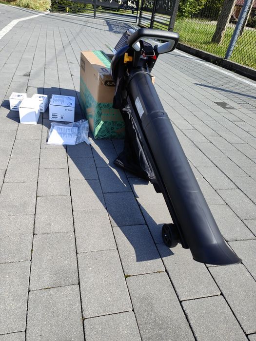 Dmuchawa akumulatorowa do liści rozdrabniacz