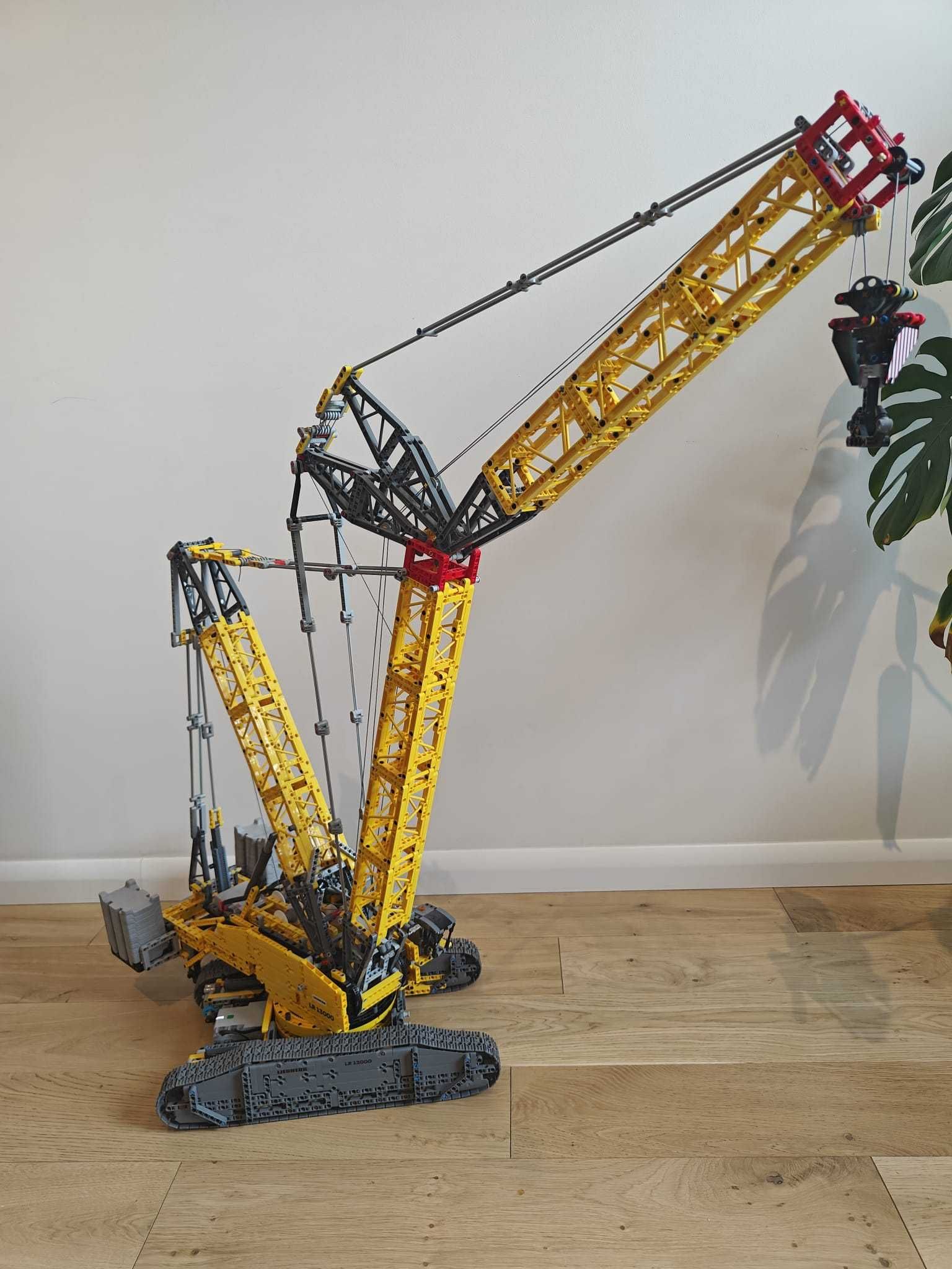LEGO Technic 42146 Żuraw Liebherr