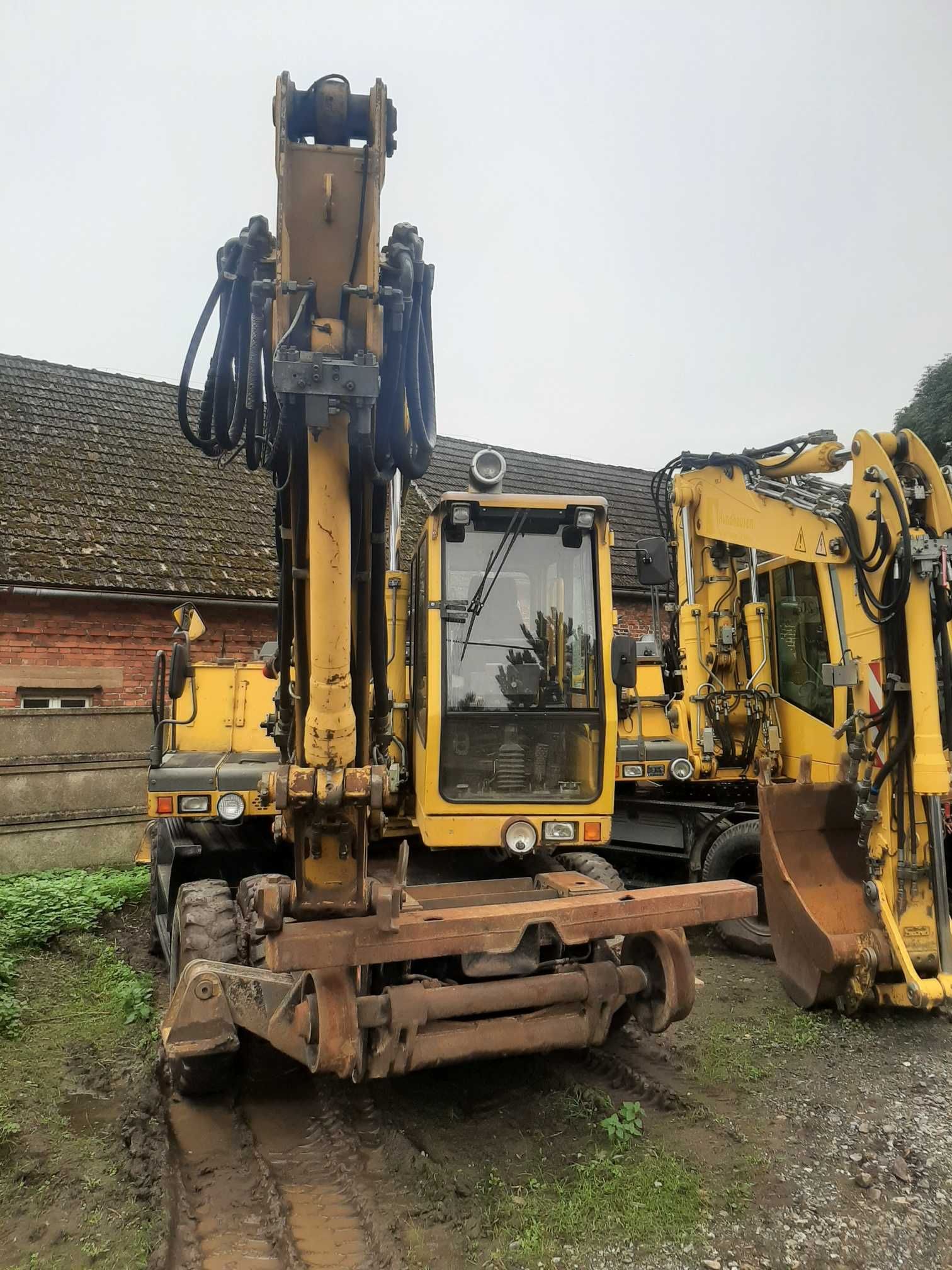 koparka dwudrogowa Liebherr A 900C ZW