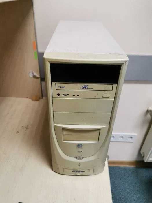 Системный блок, компьютер 2 ядра Celeron E3400 4GB