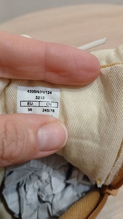 Хайтопи zara 38розмір