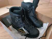 Buty LOWA Mountain Boot GTX 39,5