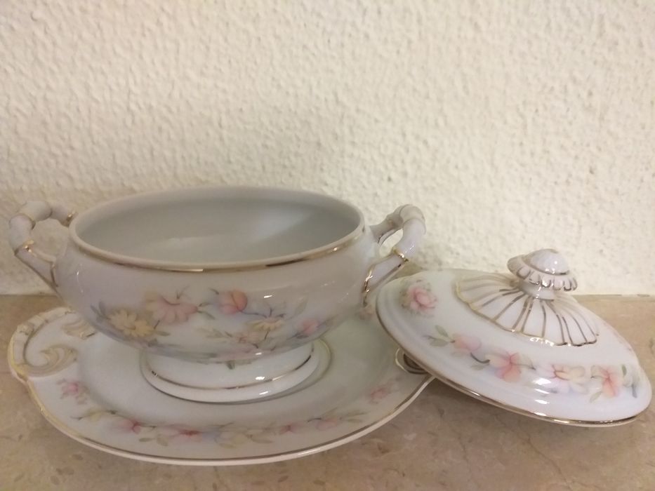 Terrina Porcelana "Porart"