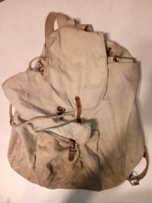 Сумка , наплічники міські.