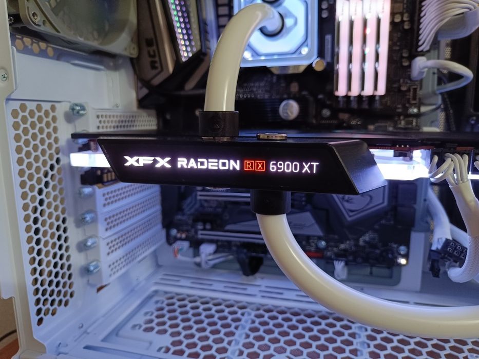 XFX AMD 6900XT Zero Rgb EKWB 16Gb