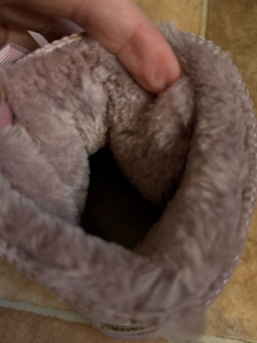 Нові уггі ugg 19 см рожеві натуральні пудрові 34 на 32