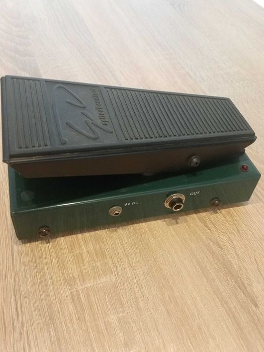 Pedał WAH George Dennis