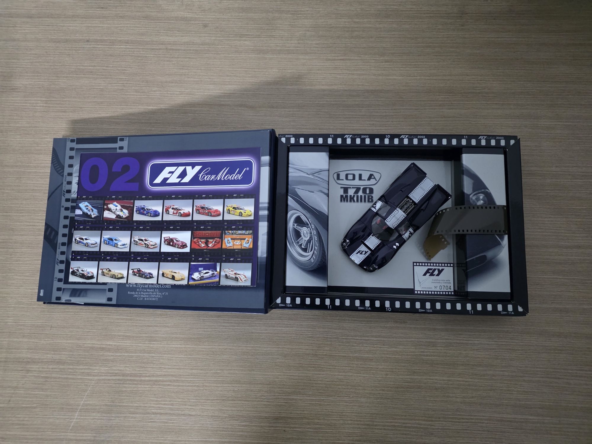 Fly Car Model Lola T70 MkIII B – Edição Limitada Nº 0704