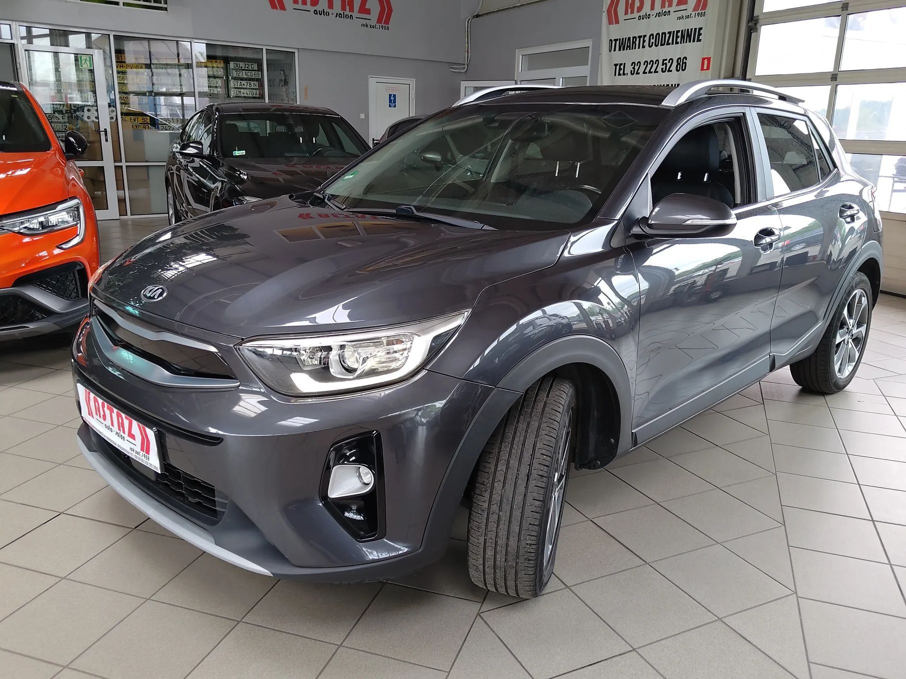 Kia Stonic Skóry / kamera cofania / klimatronic / nawigacja