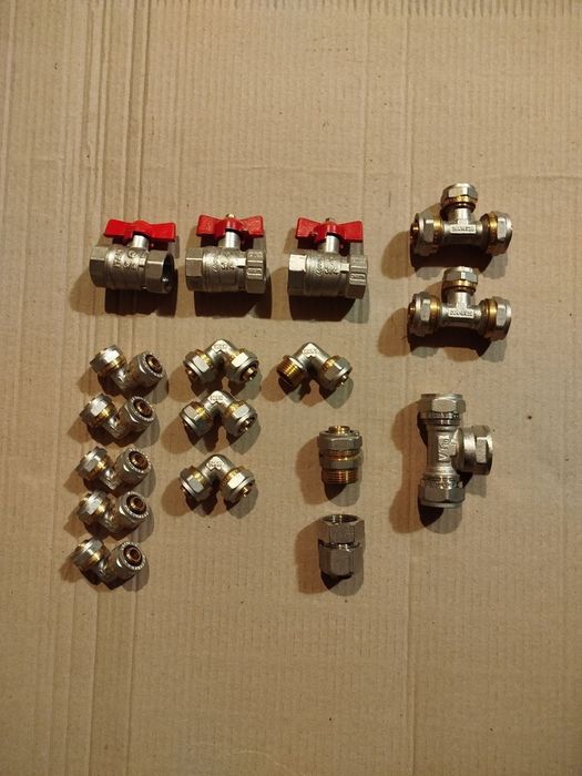 Краны 3/4 и фитинги всё НОВОЕ