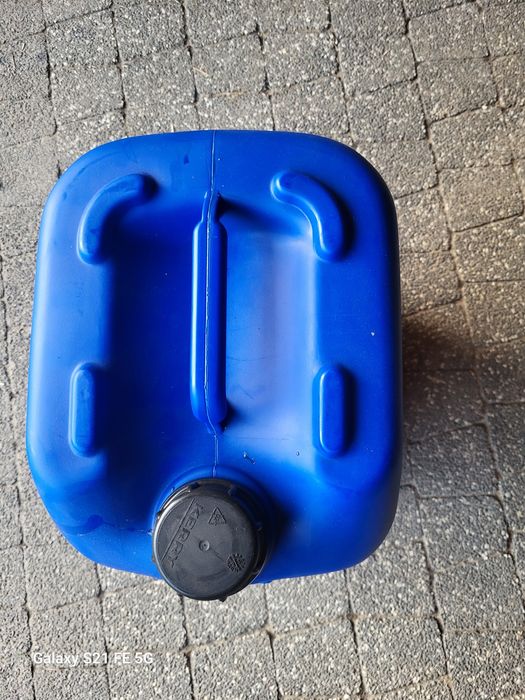 Bańki na paliwo 20l