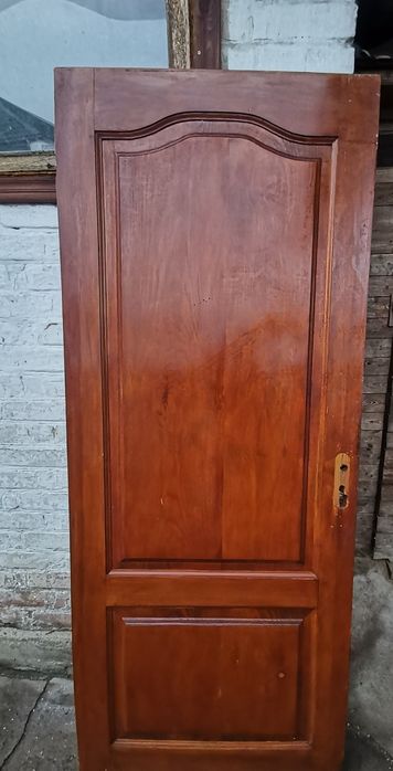 Двері  вхідні дерев'яні 2/80 Двери