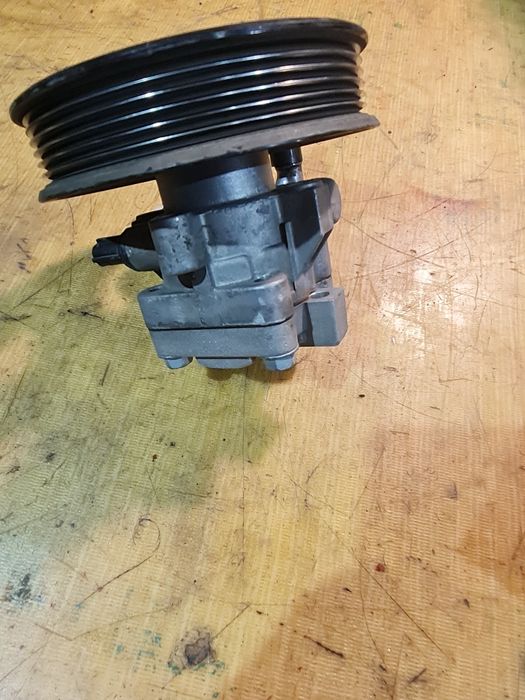 Насос ГУР Хюндай Санта Фе 2011р. 2,4 бензин