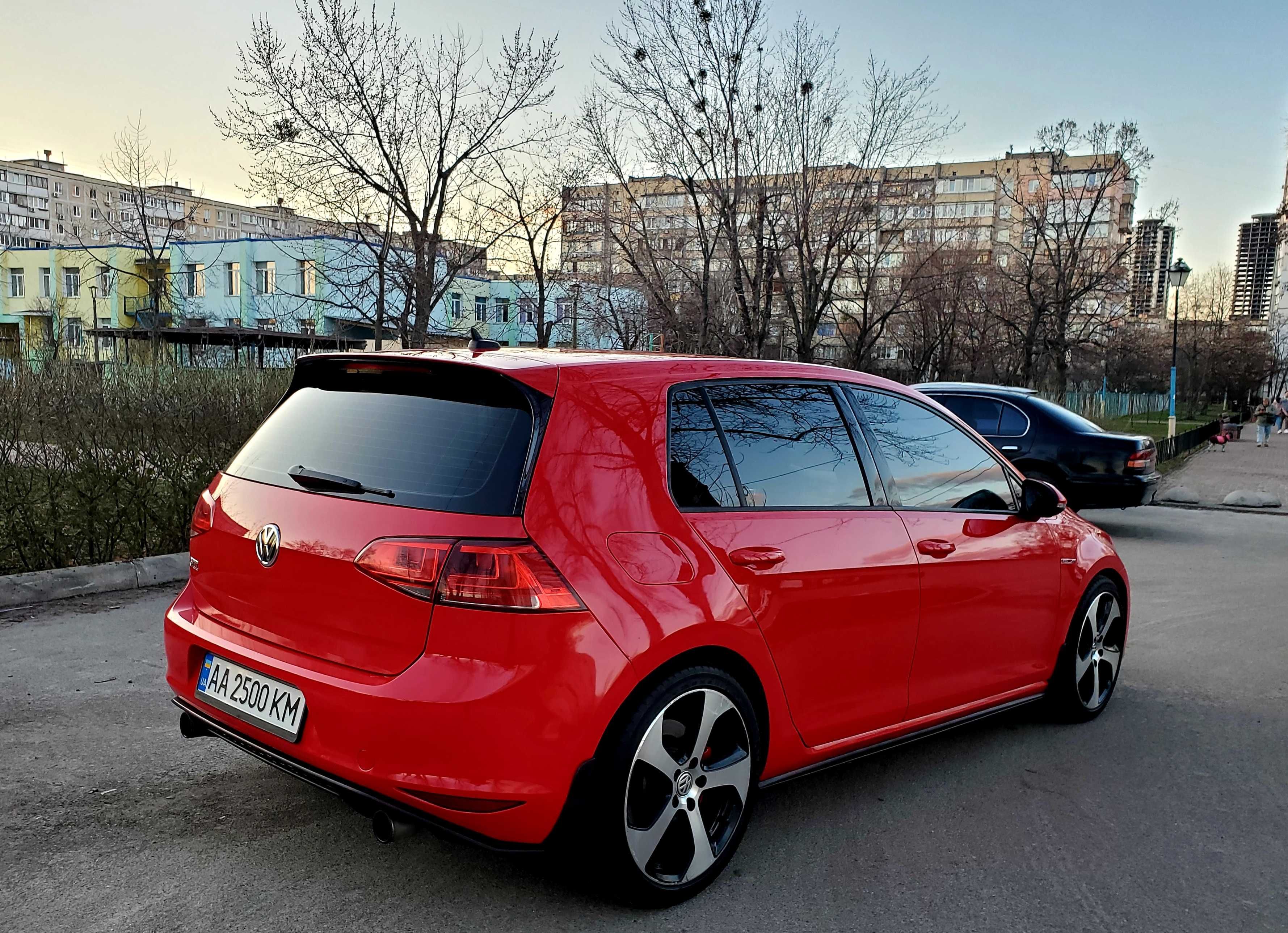 Продам Volkswagen Golf GTI 2015р Performance