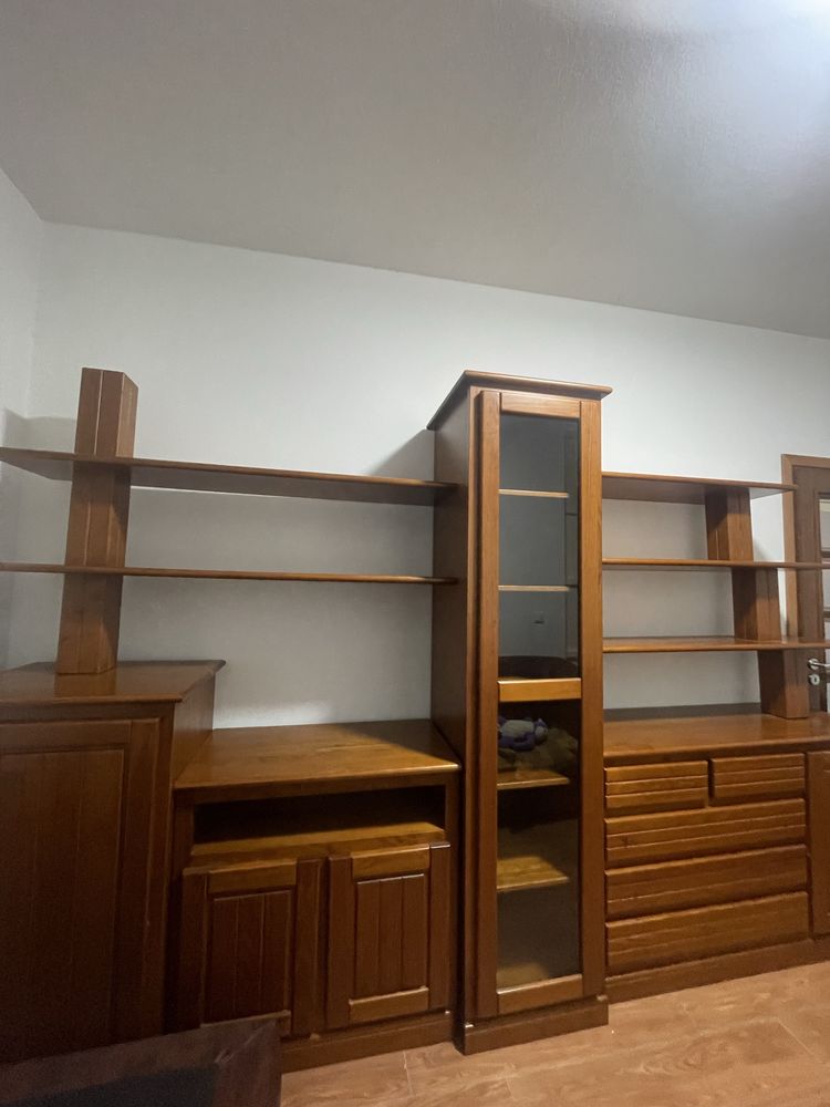 Estante e mesa para sala de estar