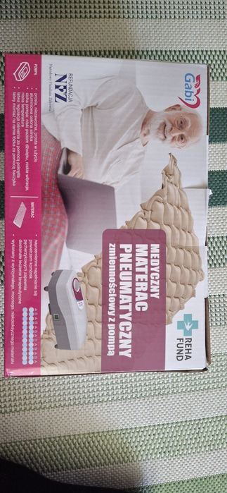 Medyczny materac pneumatyczny