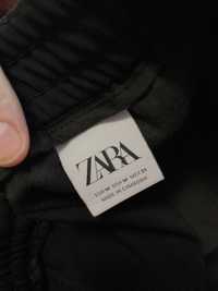 Чоловічі коасичні штани від Zara