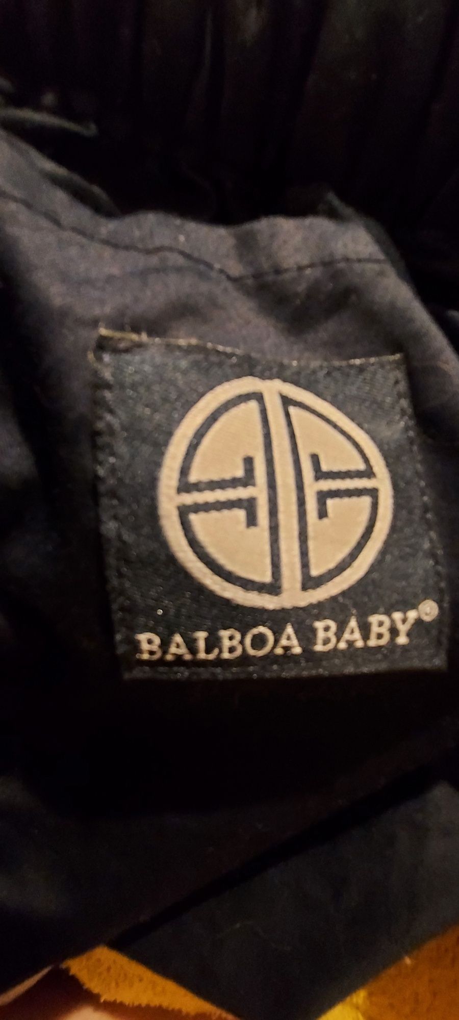 Ergonomiczne nosidło , chusta Balboa Baby.