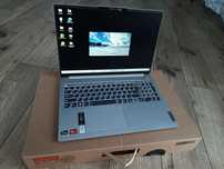 Laptop Lenovo jak nowy
