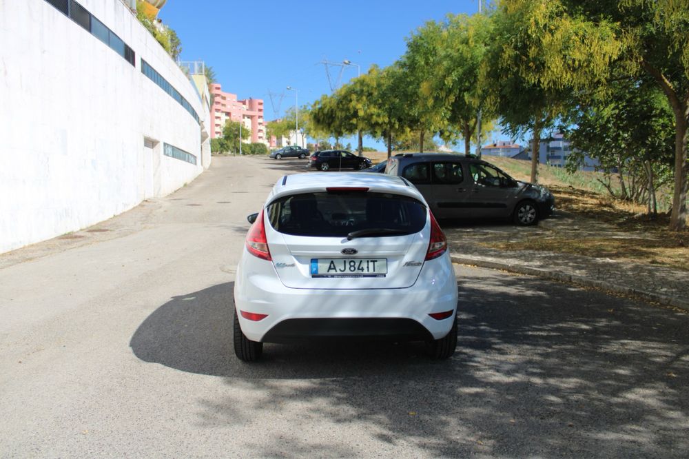 Ford Fiesta 1.6 EcoBoost 90cv (2010) – 240.000 km