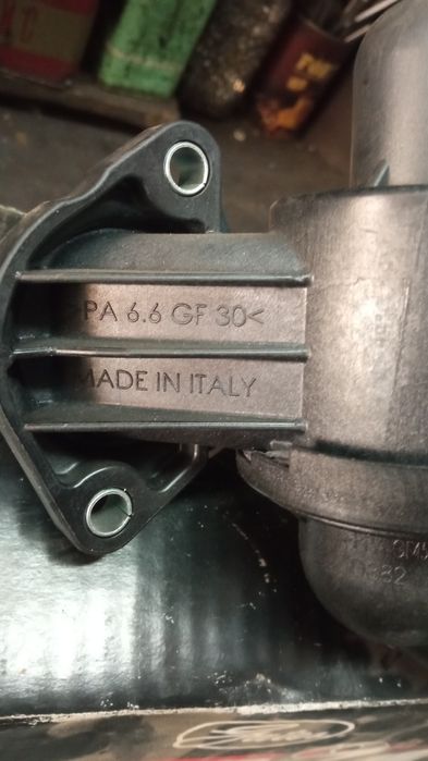 TH47792G1 термостат Фольцваген гольф 6 дизель
Термостат GATES

VW GOL