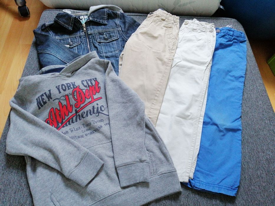 Sweterki bluzki spodnie bluzy 116