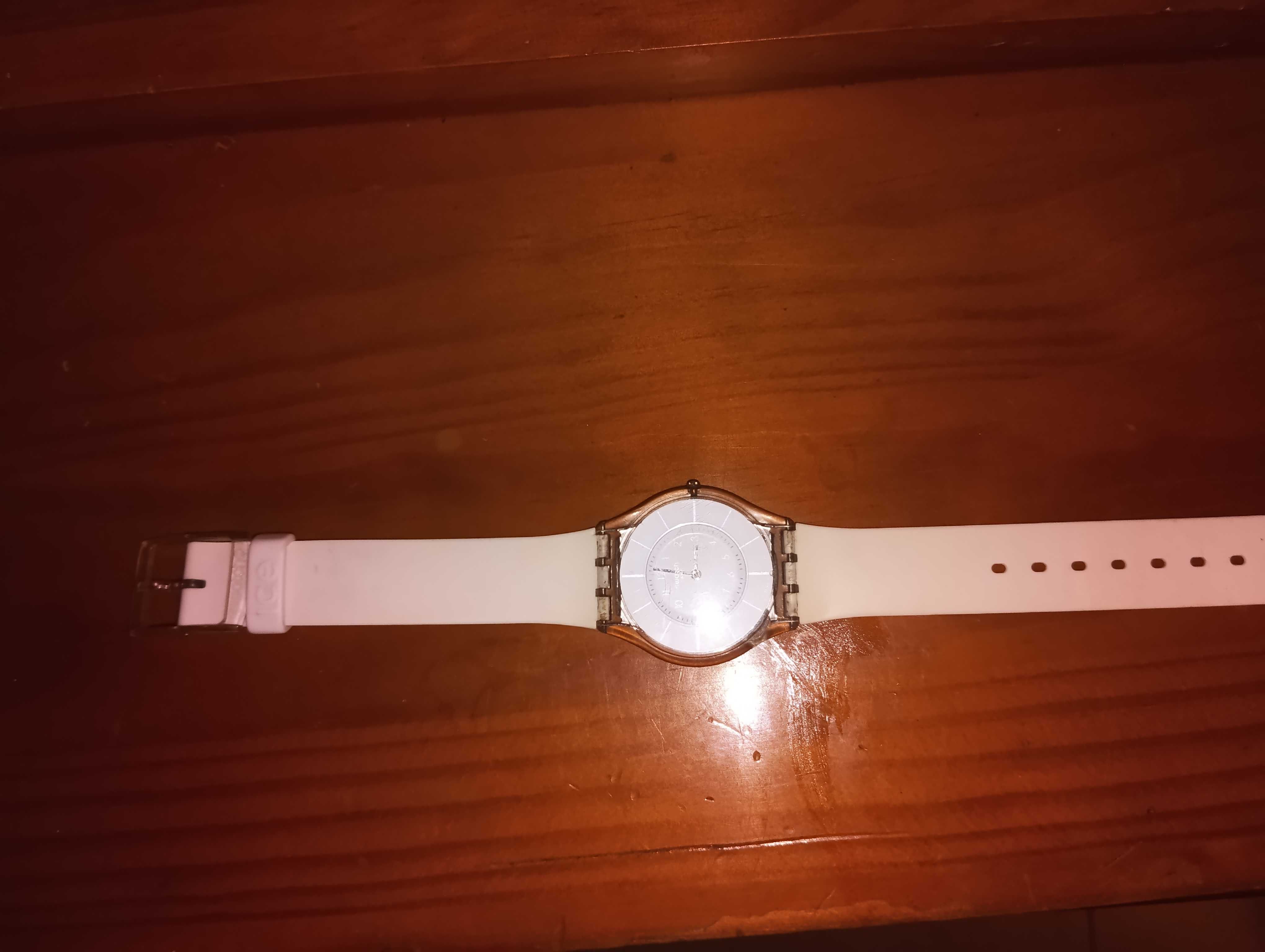 Relógio Swatch slim